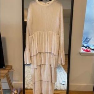 An C’mon element dress for sale.

New dress, worn only once.
Size S